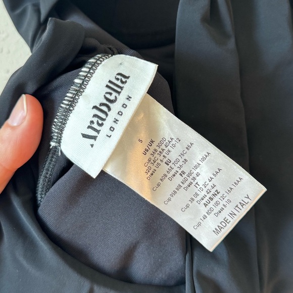 Arabella London Small The Contour One-Piece Swimsuit Campania Black Scallop Trim - Picture 8 of 11